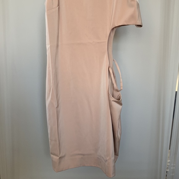 H:ours Clarity Mini Dress - Picture 2 of 6